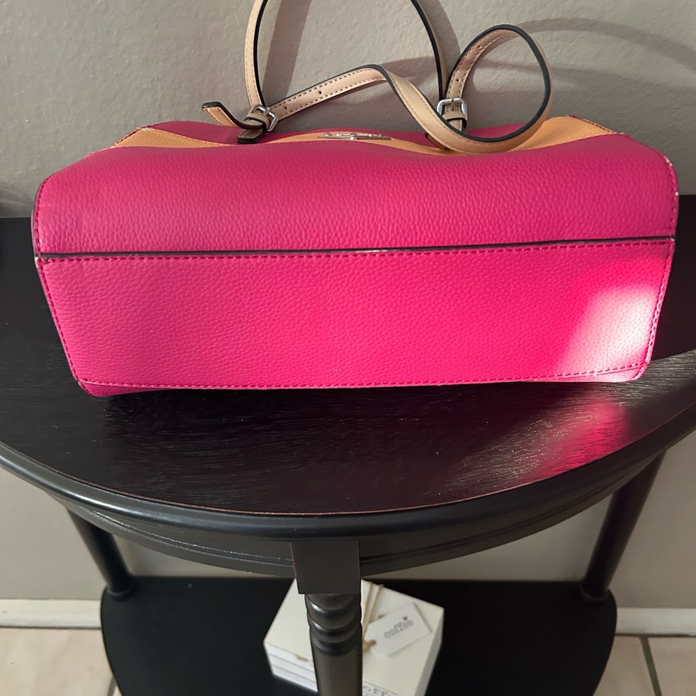 Guess Pink and Tan Satchel - Picture 10 of 16